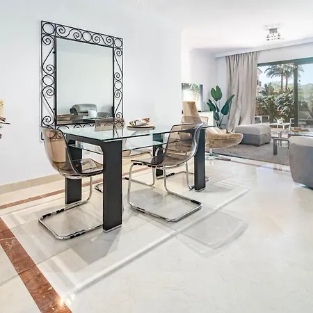 Hp1c.25 - Family-friendly And Well Connected Apartment Marbella