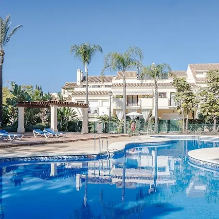 Hp1c.25 - Family-friendly And Well Connected Apartment Marbella